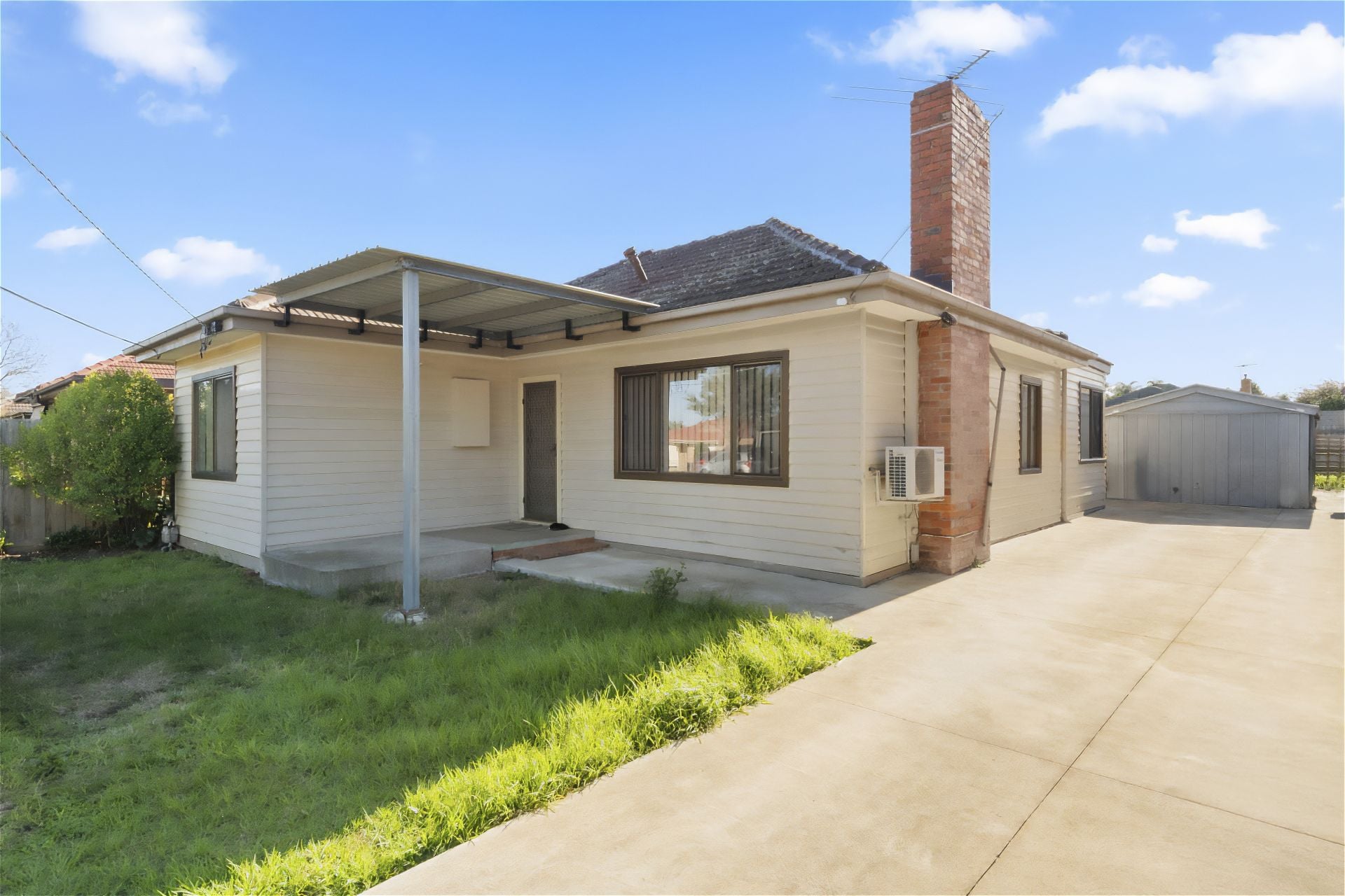 603m² Allotment with RGZ1 Zoning – Walk to Shops & Station!