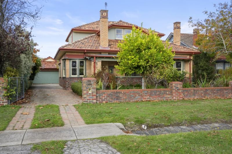 8 Dowling Street, Lake Wendouree, Lake Wendouree - Image 1