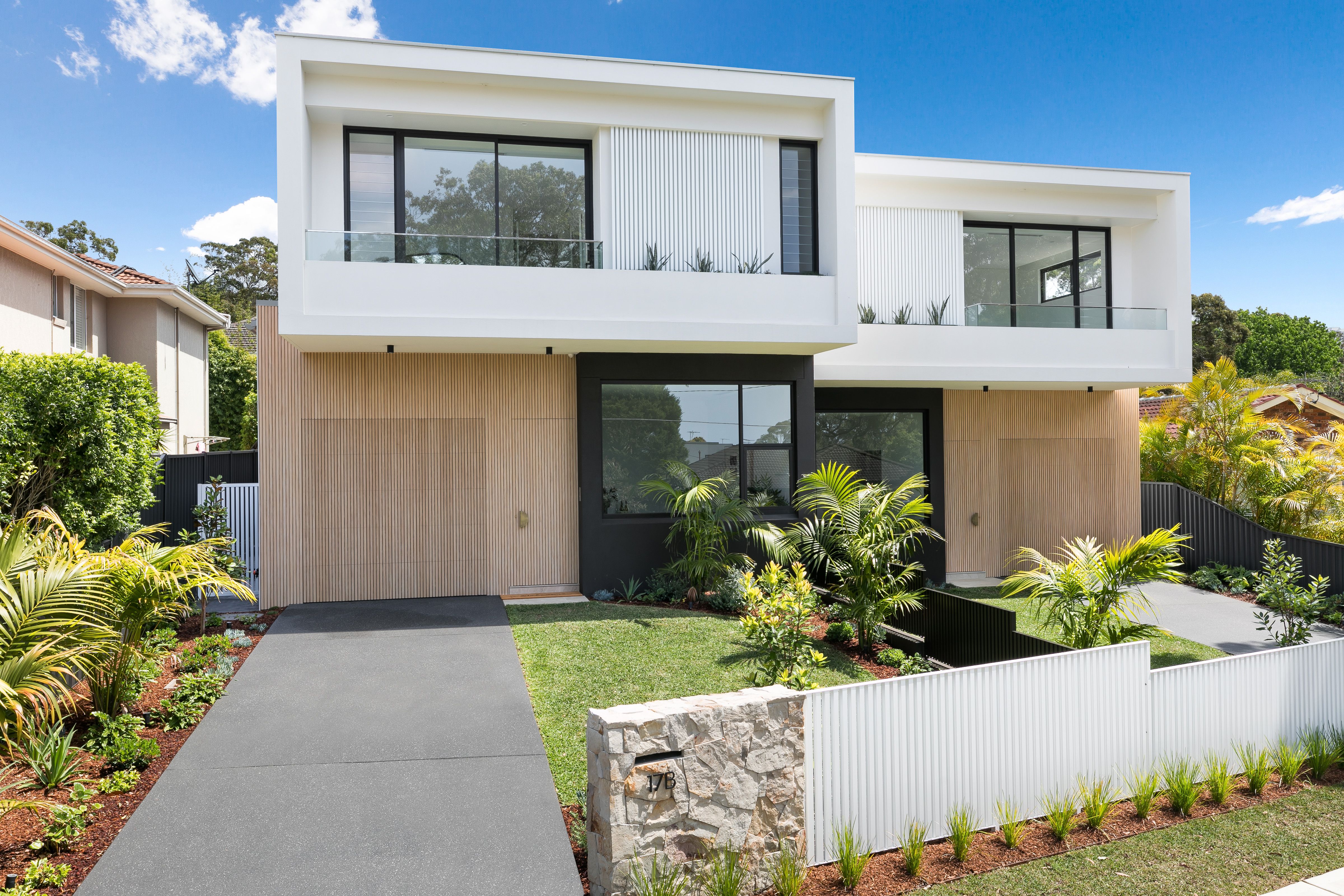 17b Saunders Bay Road CARINGBAH SOUTH 2229