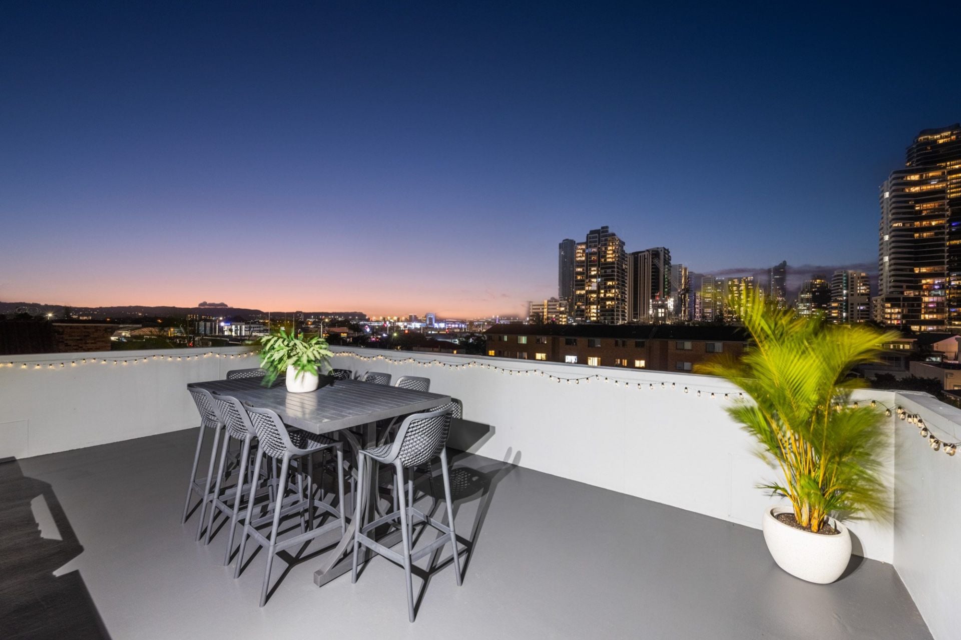 10/31-33 Ventura Road, Mermaid Beach - Thumbnail 4