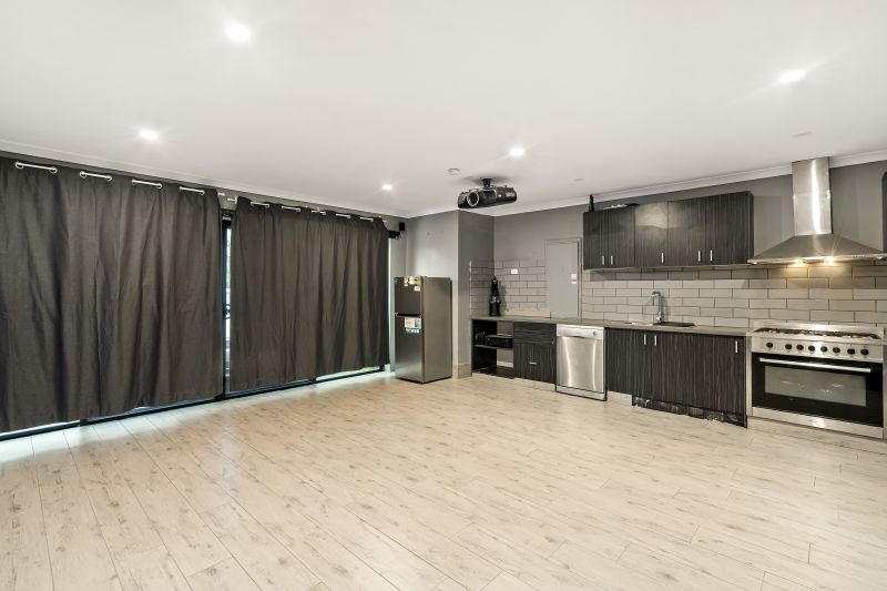 27 Camouflage Drive, Epping