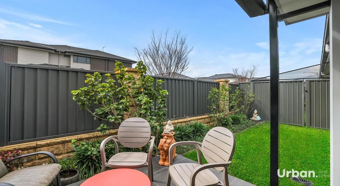 Leppington 55A & 55B Leslie Way