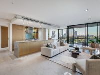 1109/250 St Kilda Road, Southbank, Southbank - Thumbnail 2