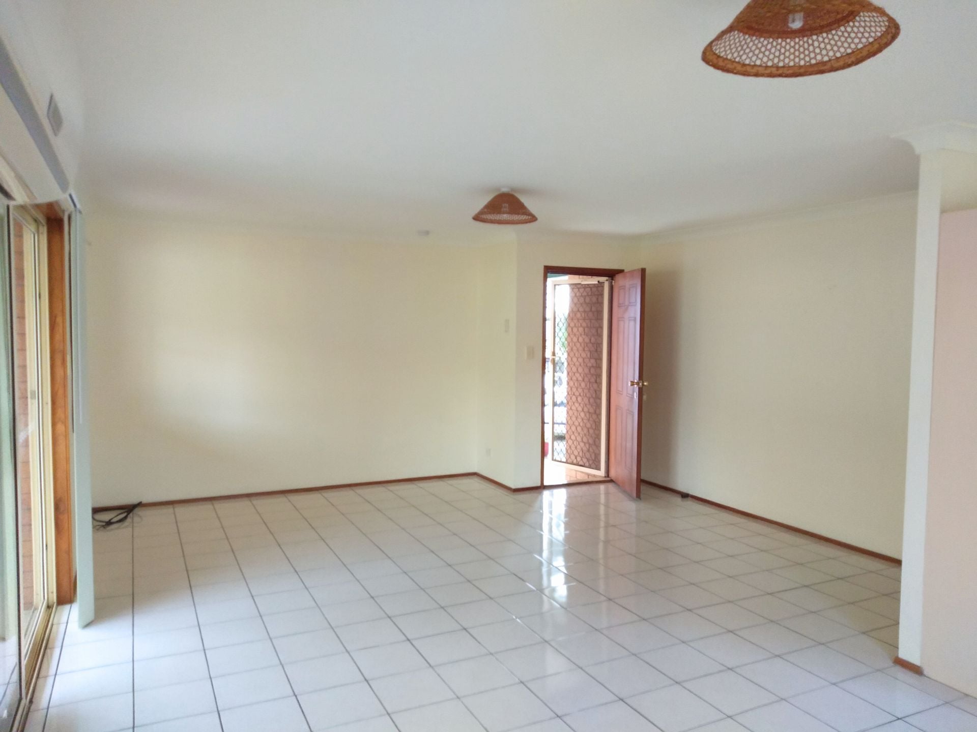 29 Anembo Avenue, Summerland Point, Summerland Point - Thumbnail 2