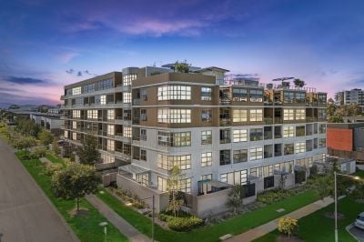 Coombs 322/43 Arthur Blakeley Way