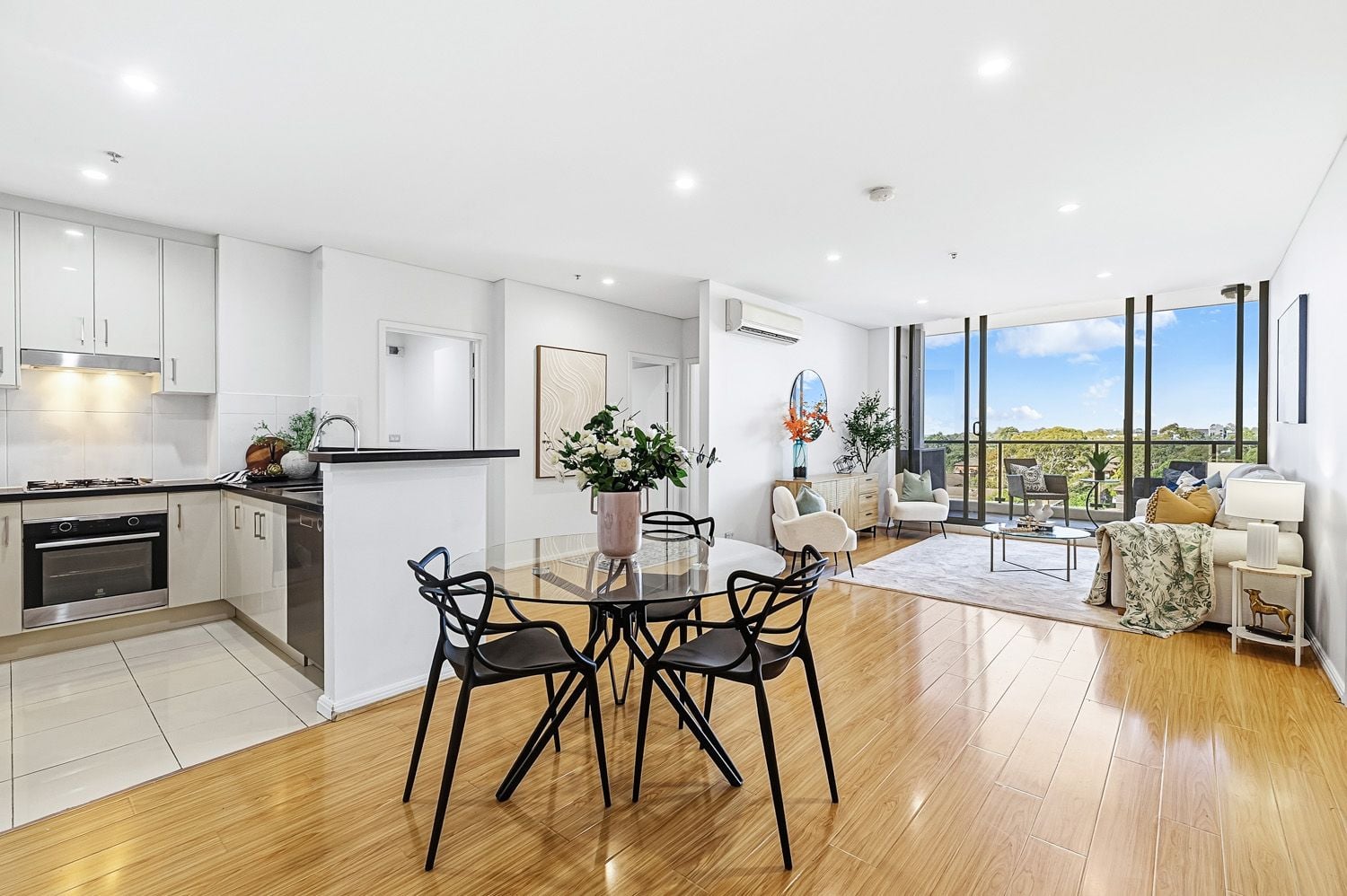 1208/88-90 George Street, Hornsby, Hornsby - Thumbnail 5