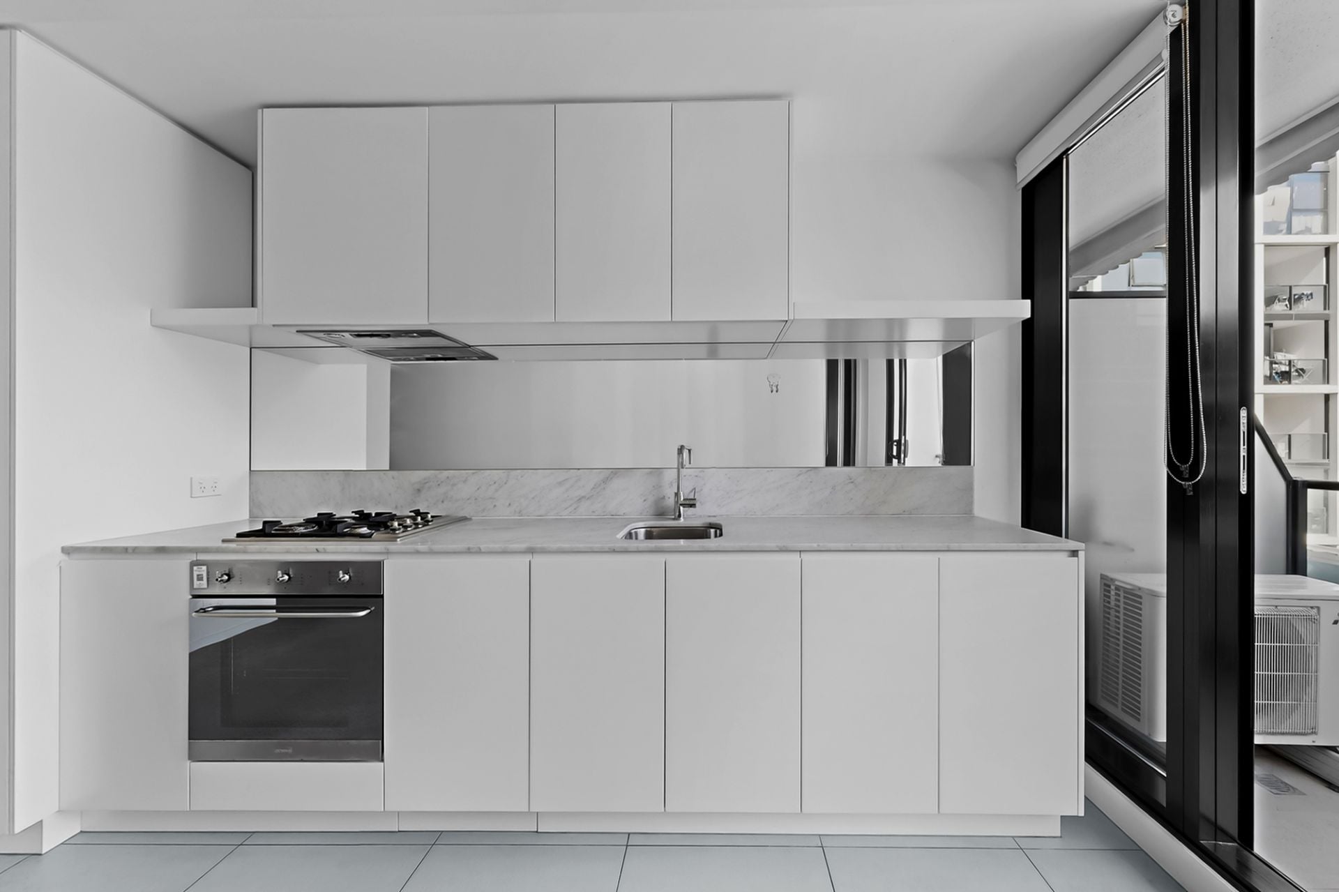 403/52 Park Street, South Melbourne - Thumbnail 2