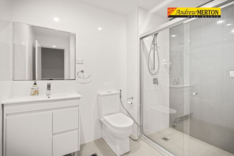 102/25 Railway Road, Quakers Hill