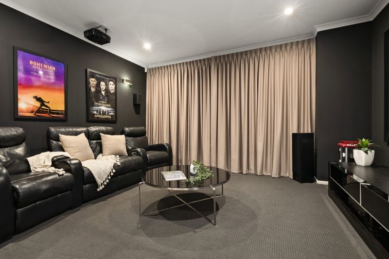 2 Kalatha Street, South Morang