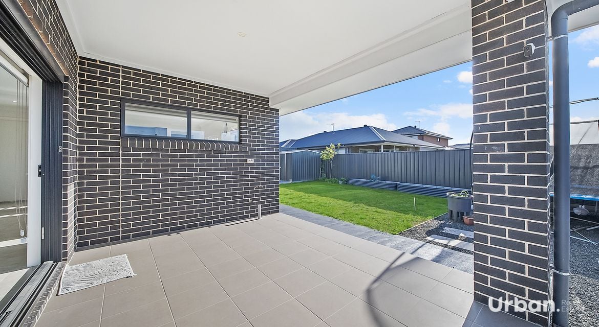 Lochinvar 28 Springfield Drive