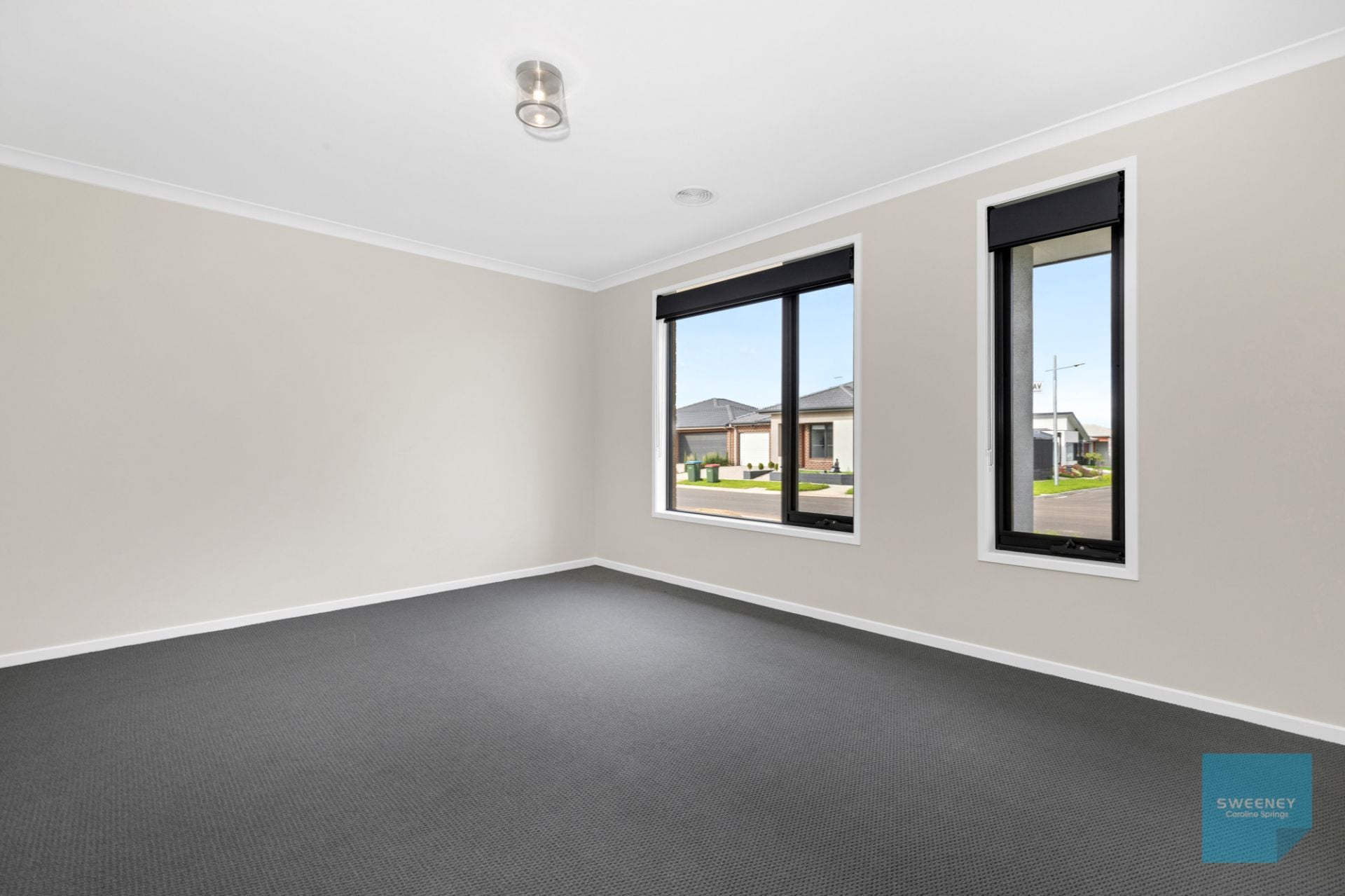 68 Malone Circuit, Deanside - Thumbnail 3
