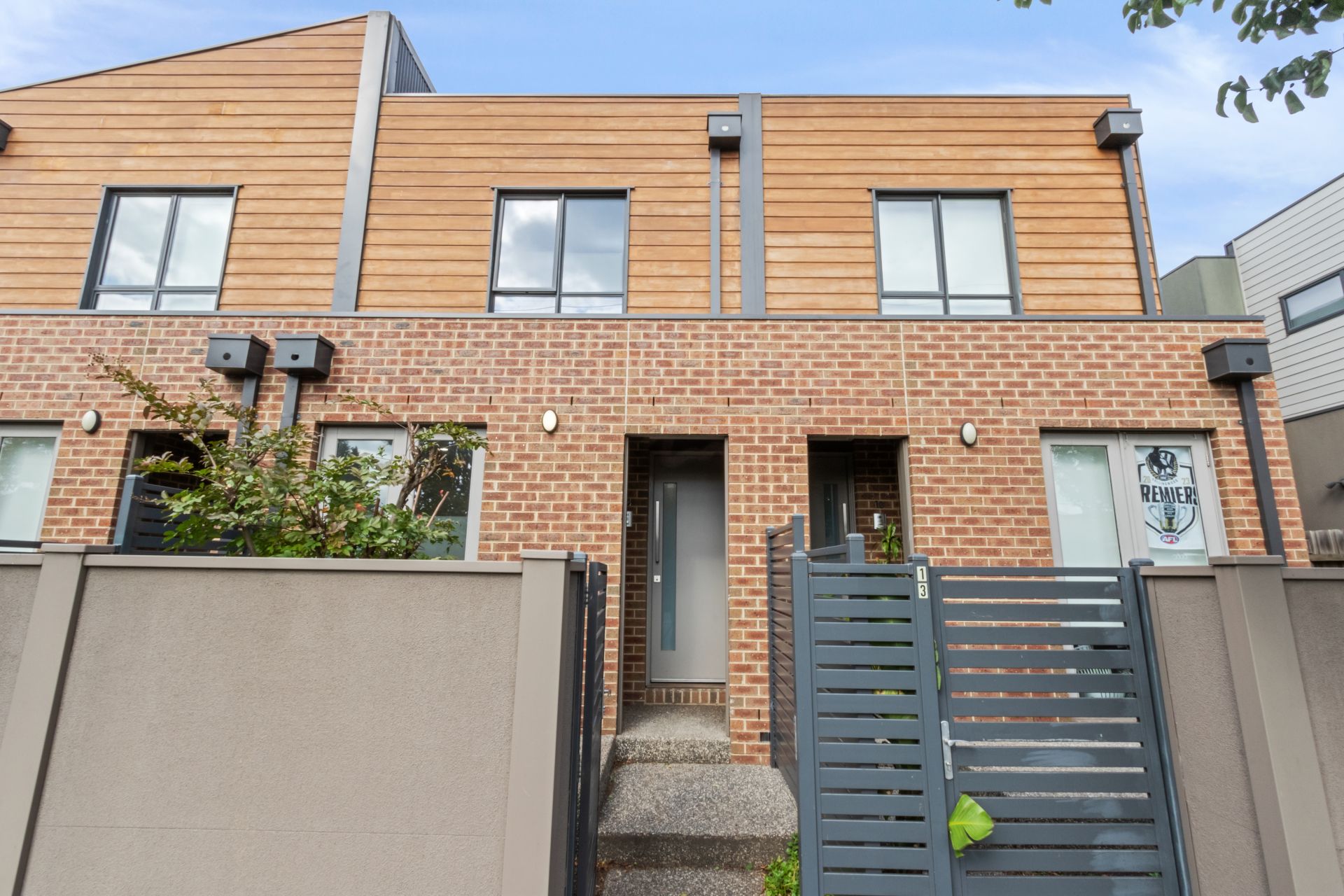 Charming 2-Bedroom Townhouse in Pascoe Vale South