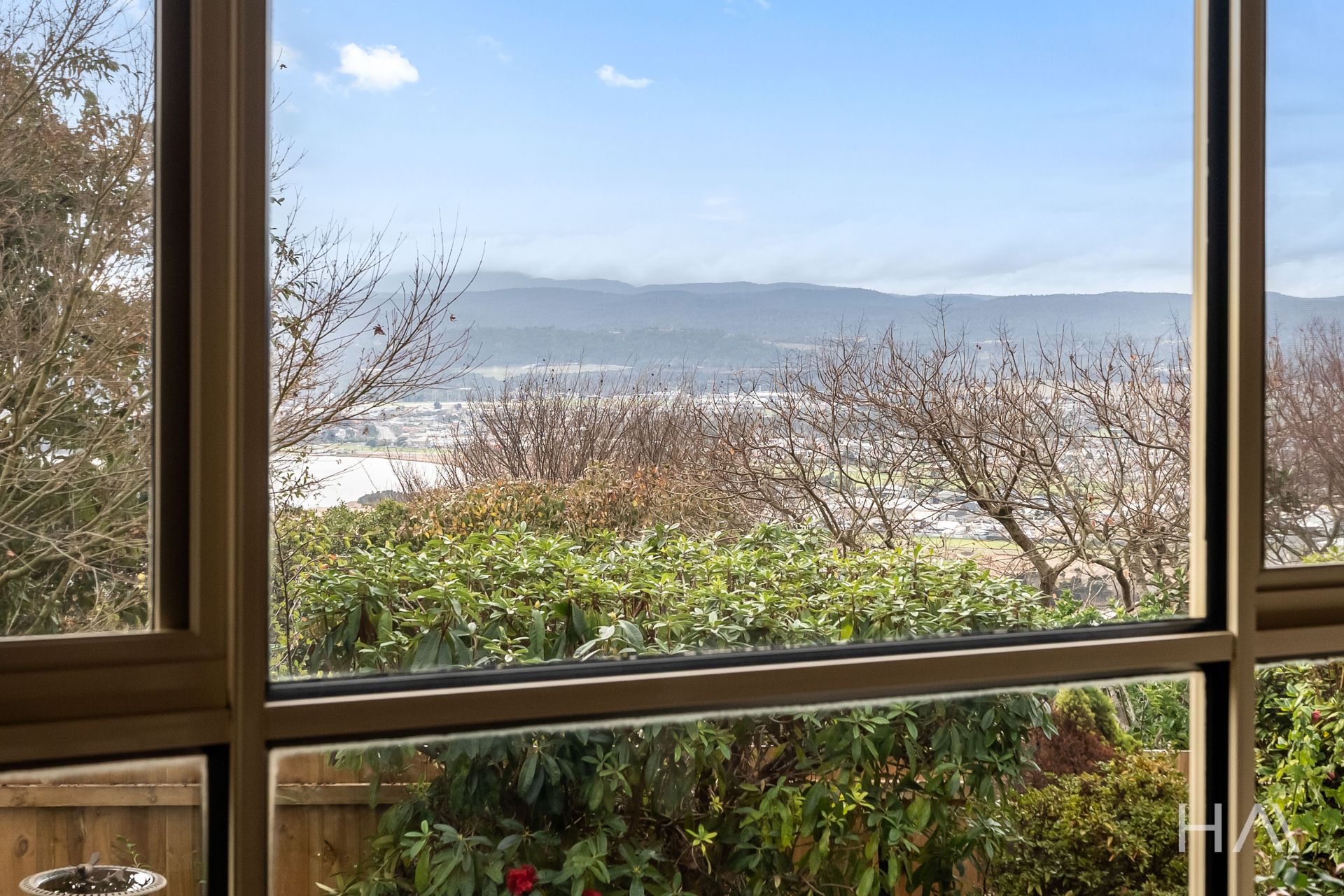 14 Lachlan Parade Trevallyn, Trevallyn - Thumbnail 5