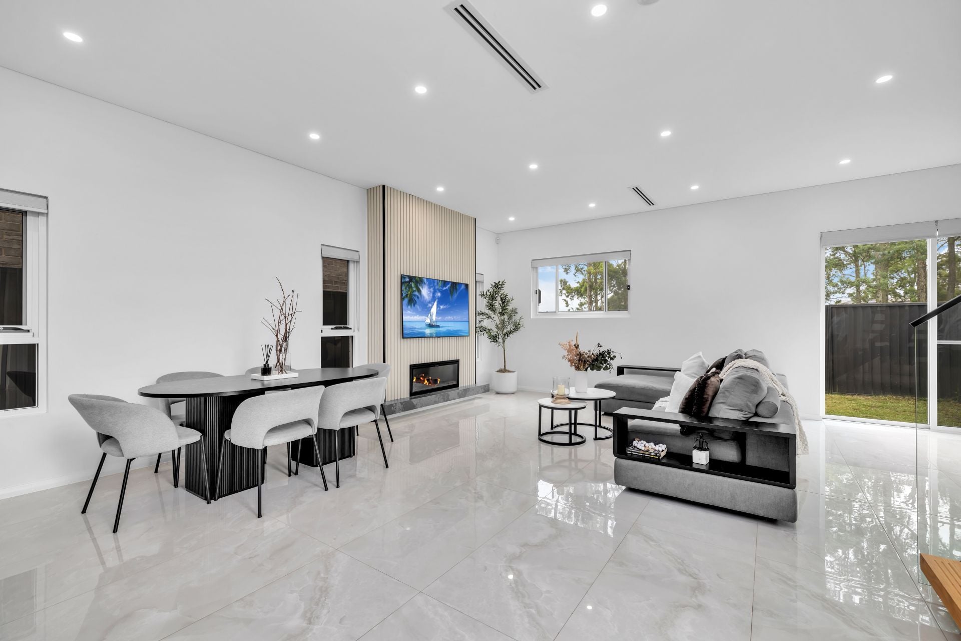17 Mustang Avenue, Box Hill - Thumbnail 2
