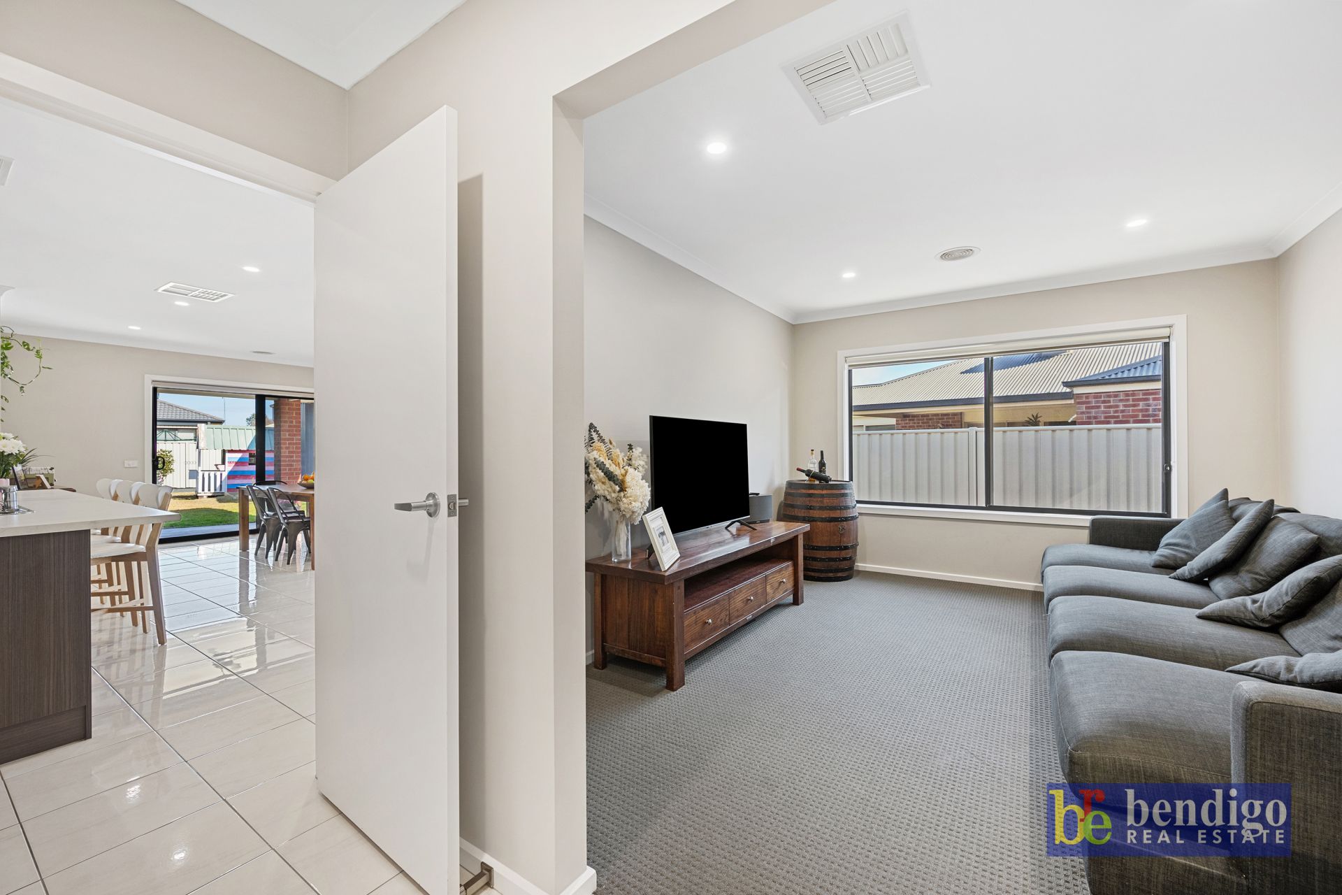 19 Arinya Close Ascot VIC, Ascot - Thumbnail 5