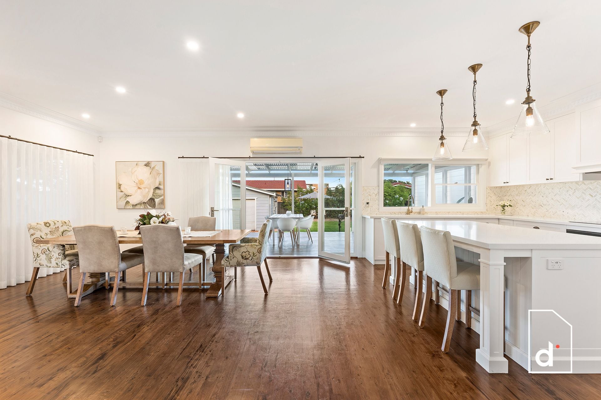 11 Bloomfield Avenue, Corrimal NSW