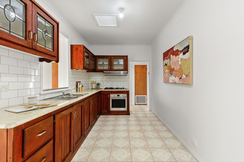 13 Thomas Street, Thomastown