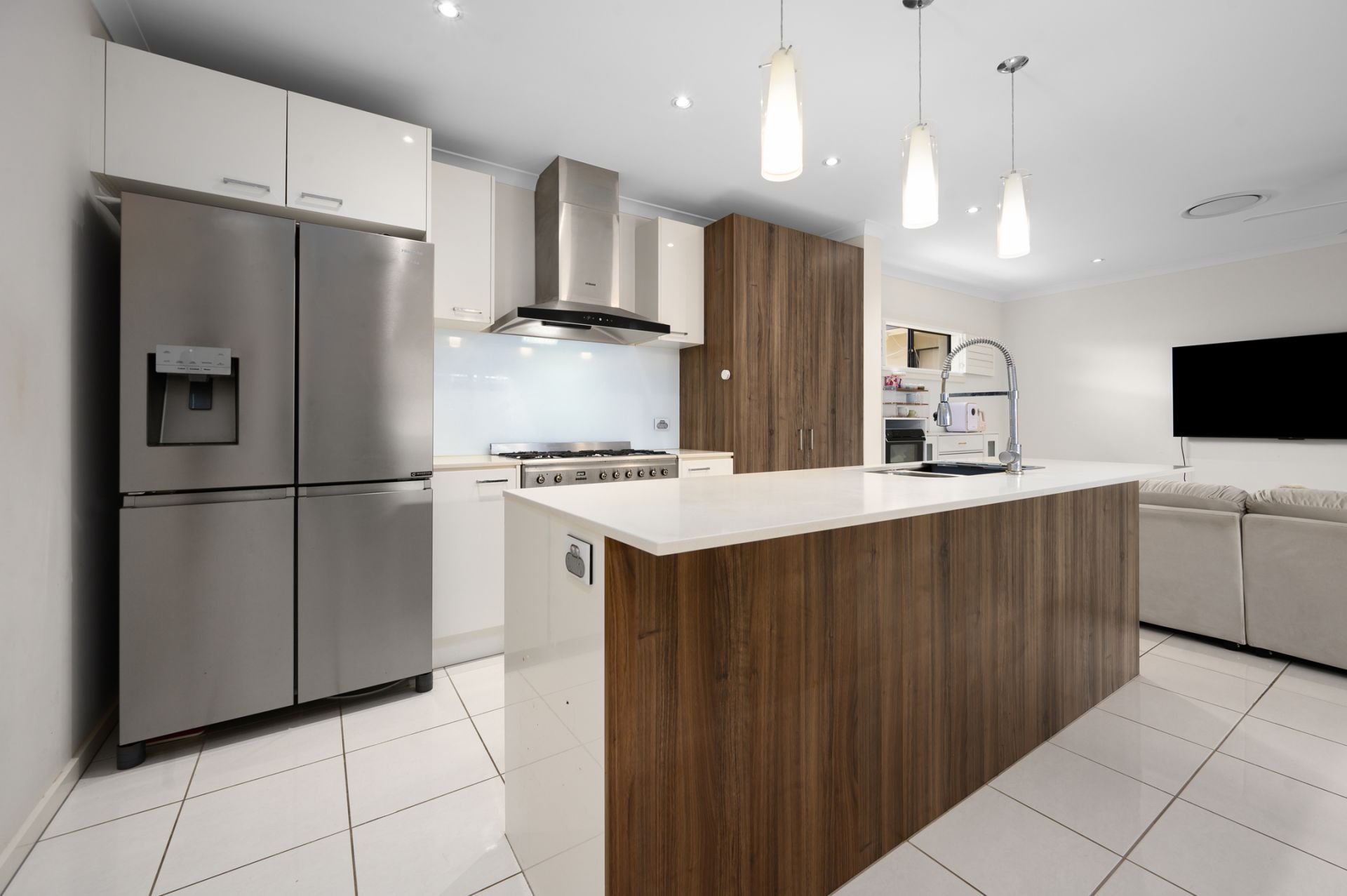 32 Azure Way, Hope Island QLD 4212, Hope Island - Thumbnail 6