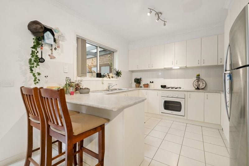 3/9-11 Oak Street, Whittlesea