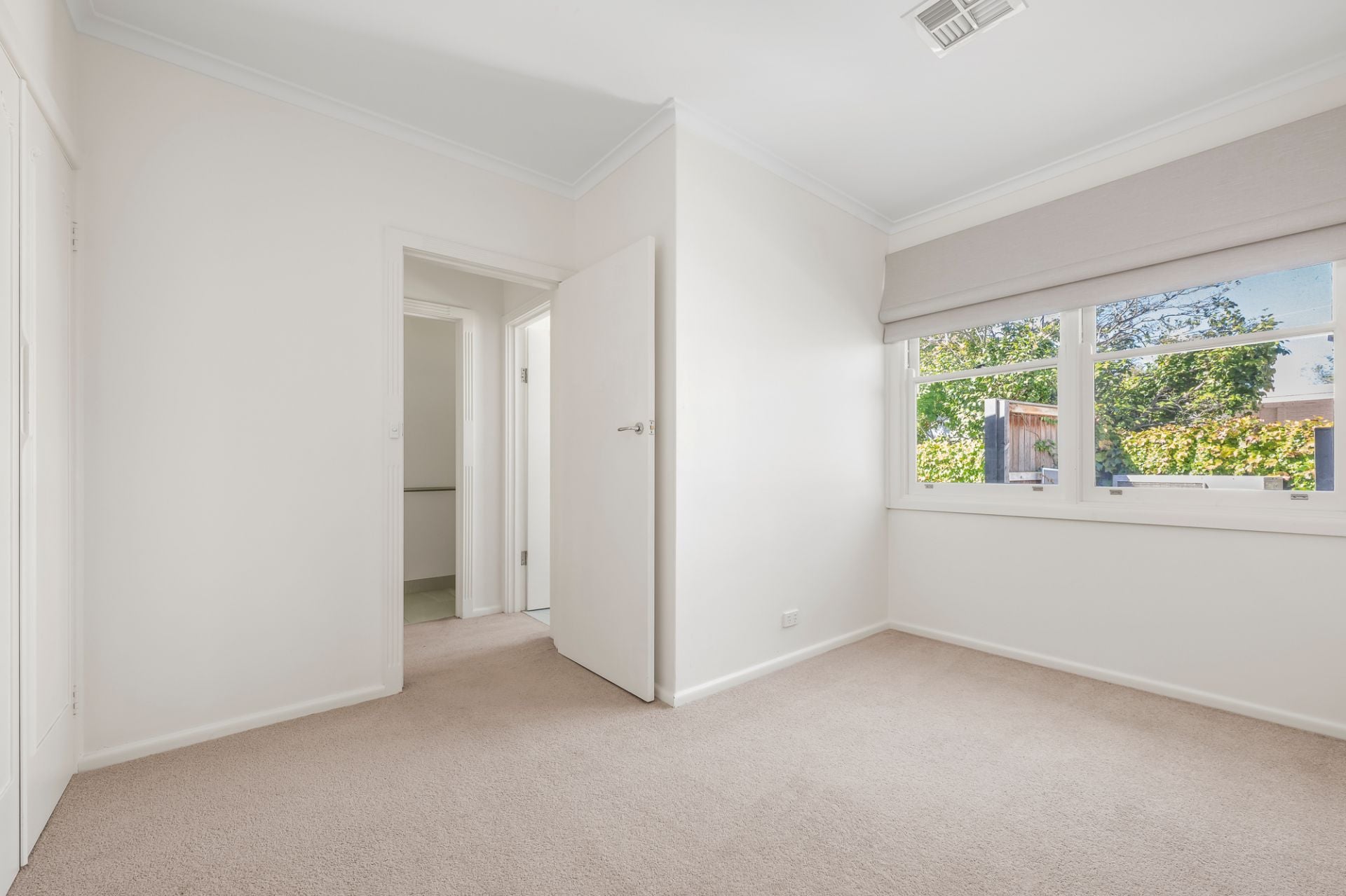 1/18 Pine  Street, Brighton, Brighton - Thumbnail 7