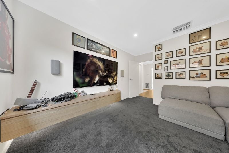 16 Metropolis Way, Donnybrook