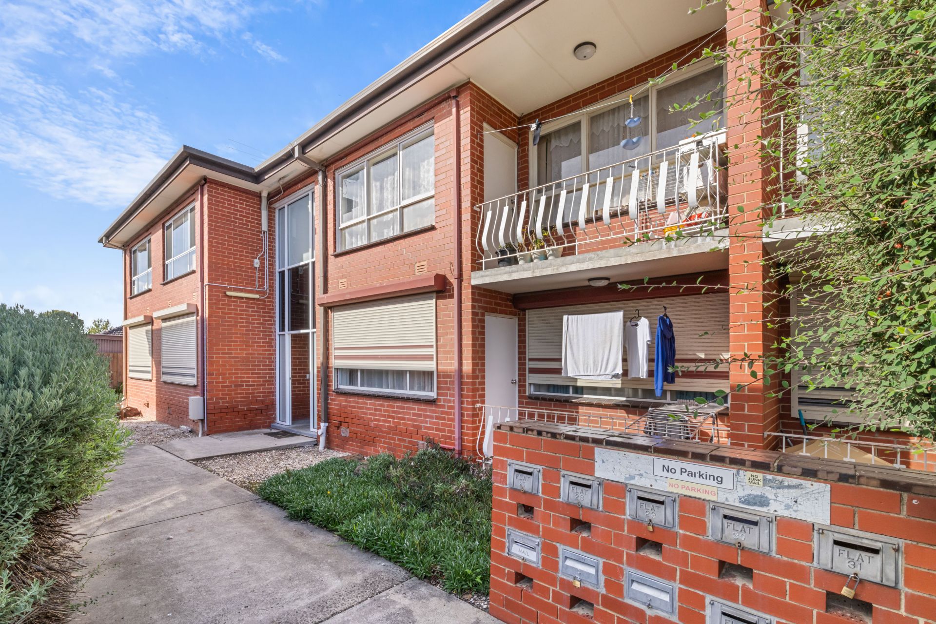 A Great Investment In A Thriving Lifestyle Location