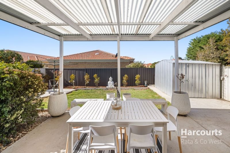 5 Diggers Place, Caroline Springs