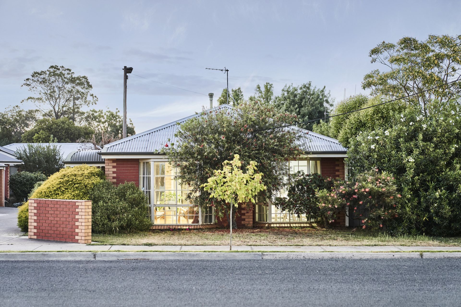 1/154-156 Neale Street Flora Hill VIC, Hill - Image 1