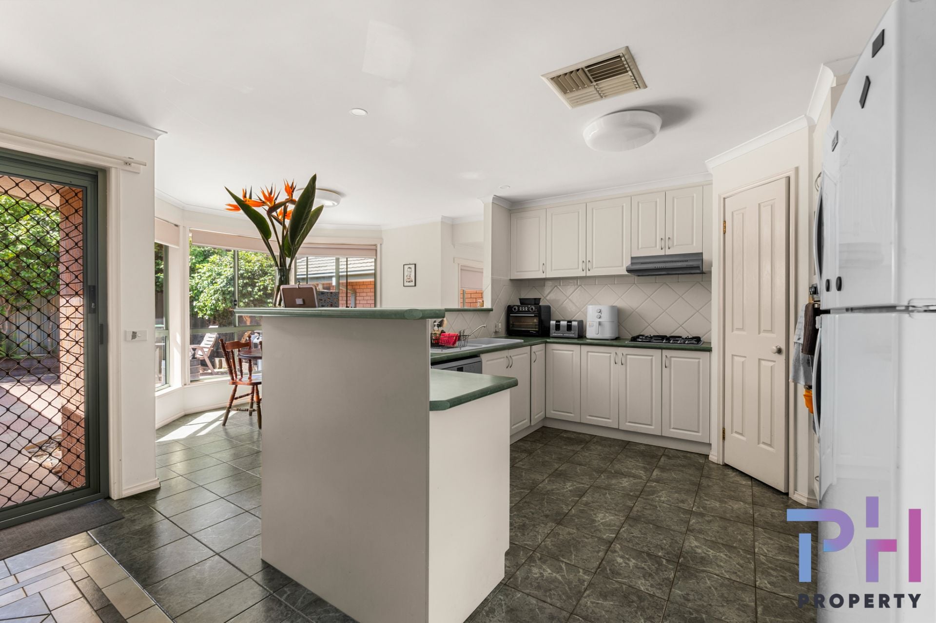 5 Sedgwick Close Kennington VIC, Kennington - Thumbnail 3