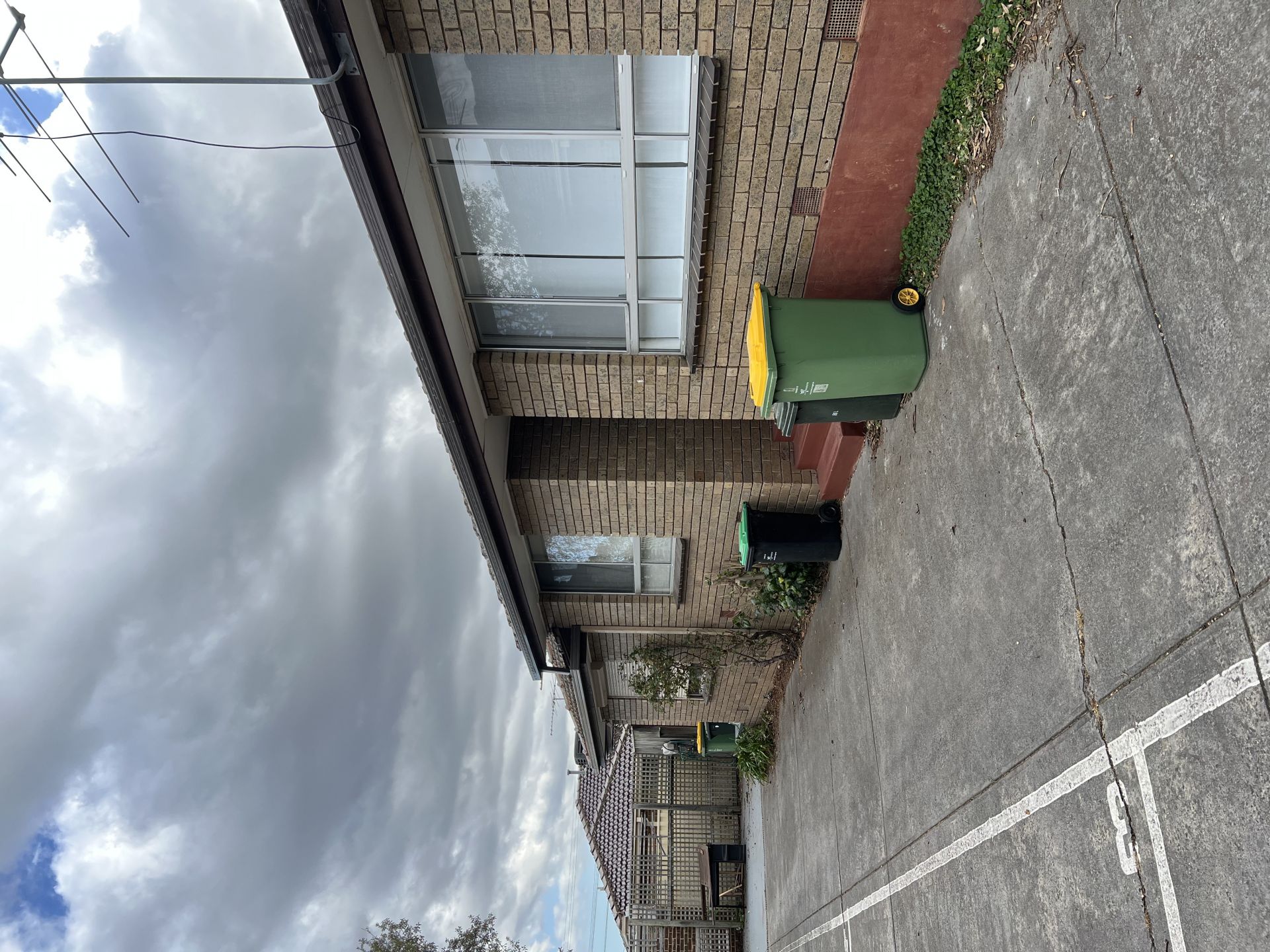 Comfort and Convenience in a Quiet Kingsbury Pocket