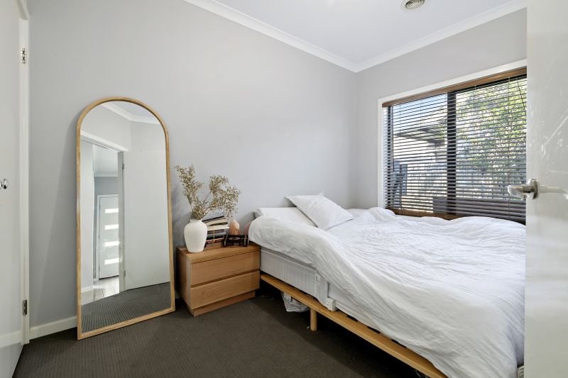 1/27 Travers Street, Thomastown