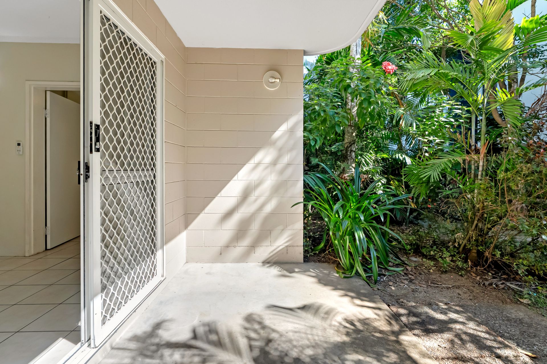 2/538 Varley Street, Yorkeys Knob QLD, Yorkeys Knob - Thumbnail 8