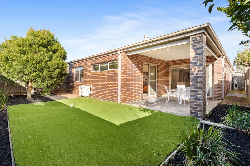94 Lemonwood Drive, Greenvale