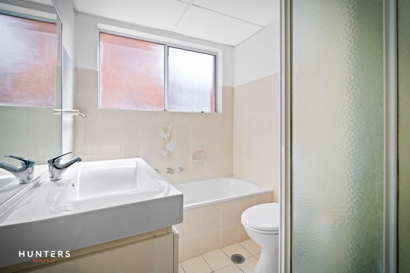 2/19 Queens Avenue, Parramatta