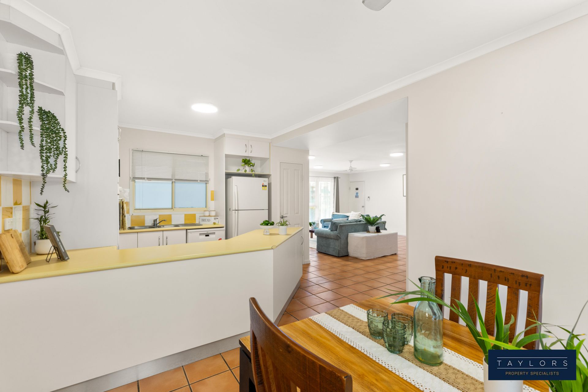19/24 Beach Road Cannonvale QLD, Cannonvale - Thumbnail 5
