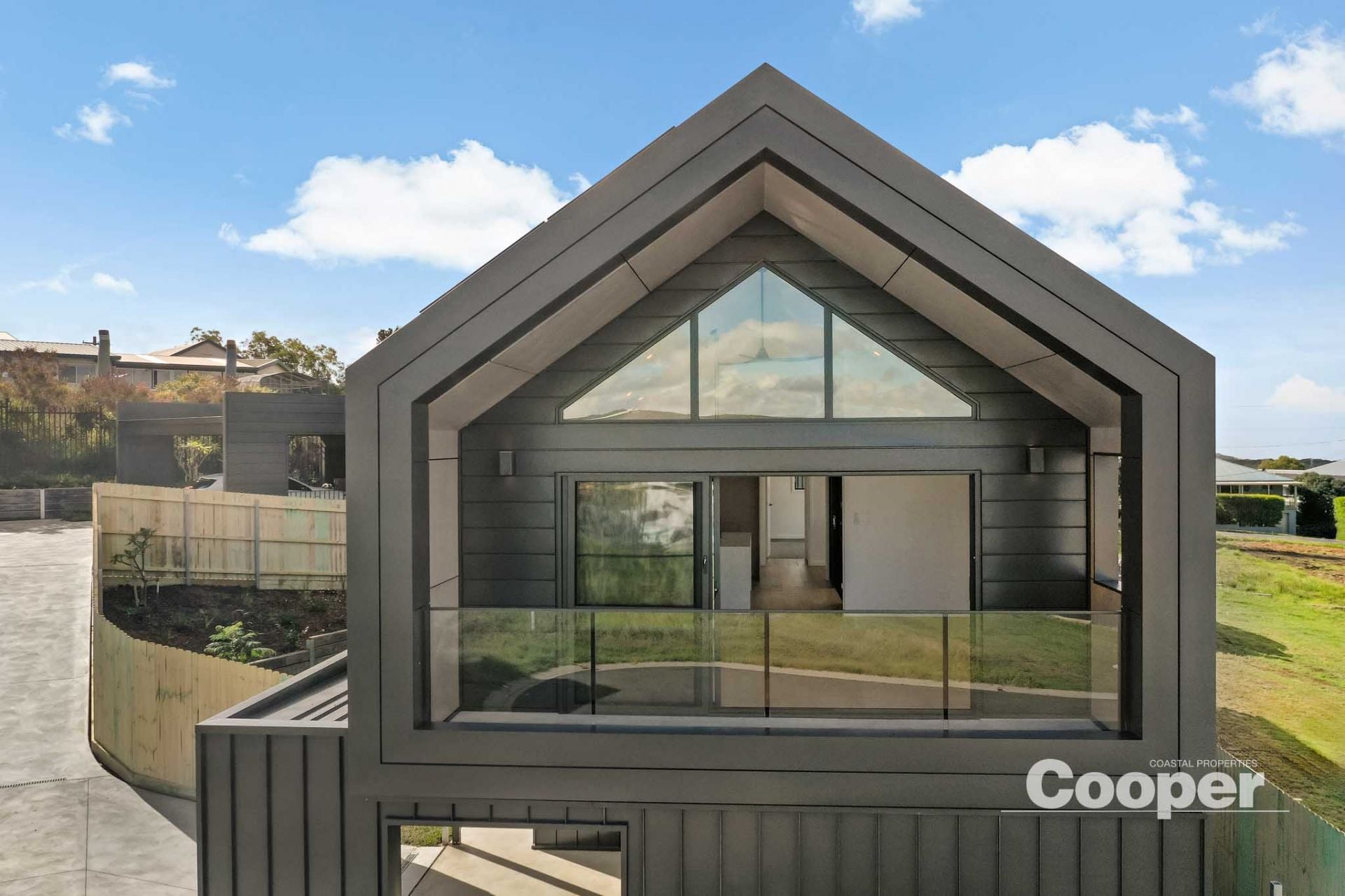 24 Melville Place, Milton - Image 1