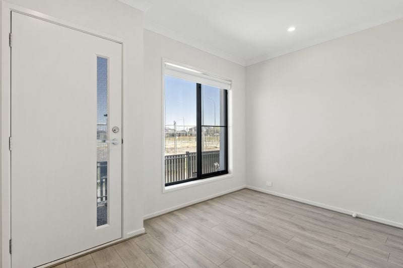 18 Astral Walk, Wollert