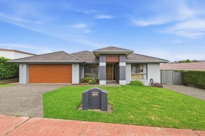 Side Access, Substantial Shed & Poolside Living