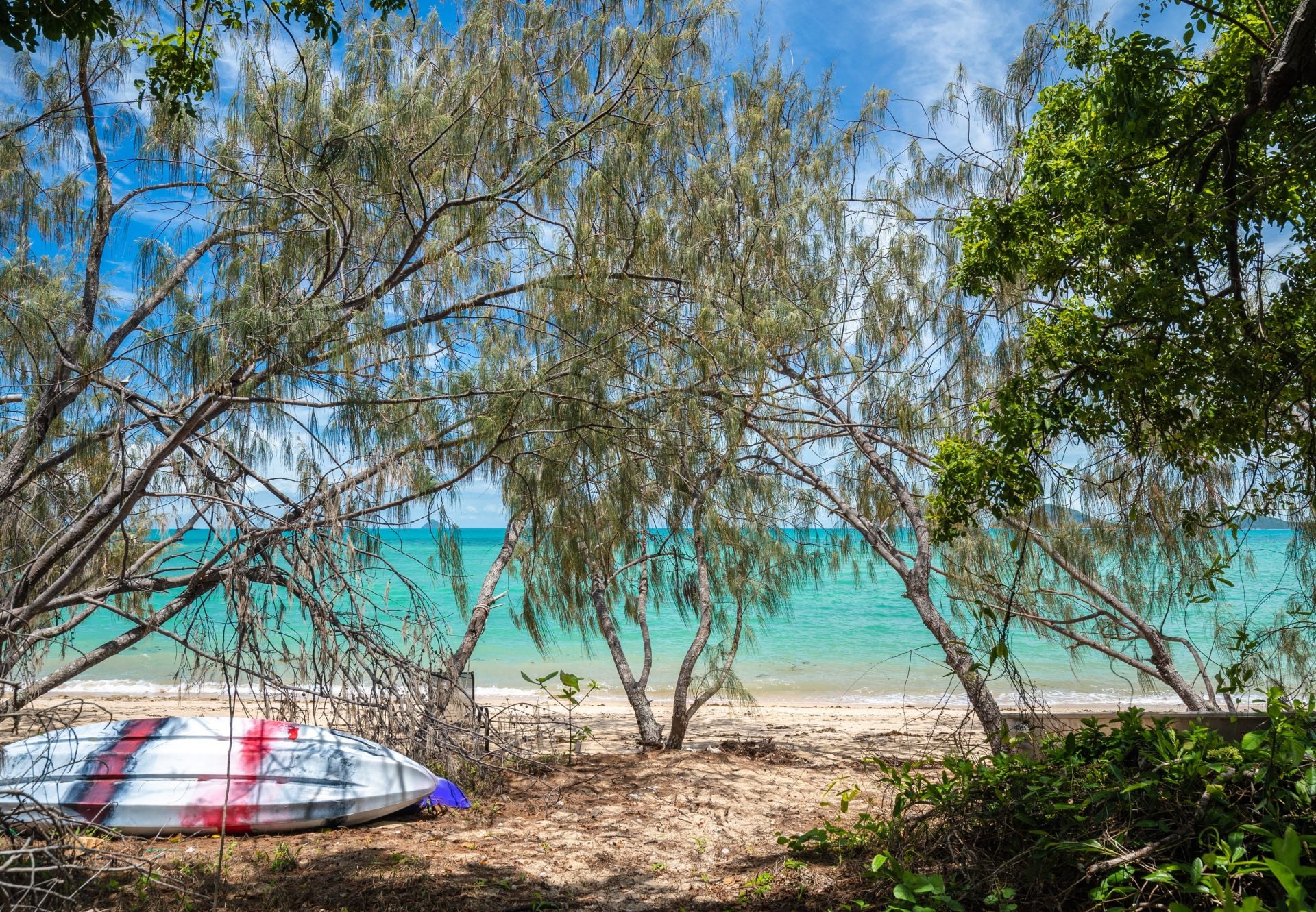 19 Rattray Avenue Hideaway Bay QLD, Hideaway Bay - Image 1