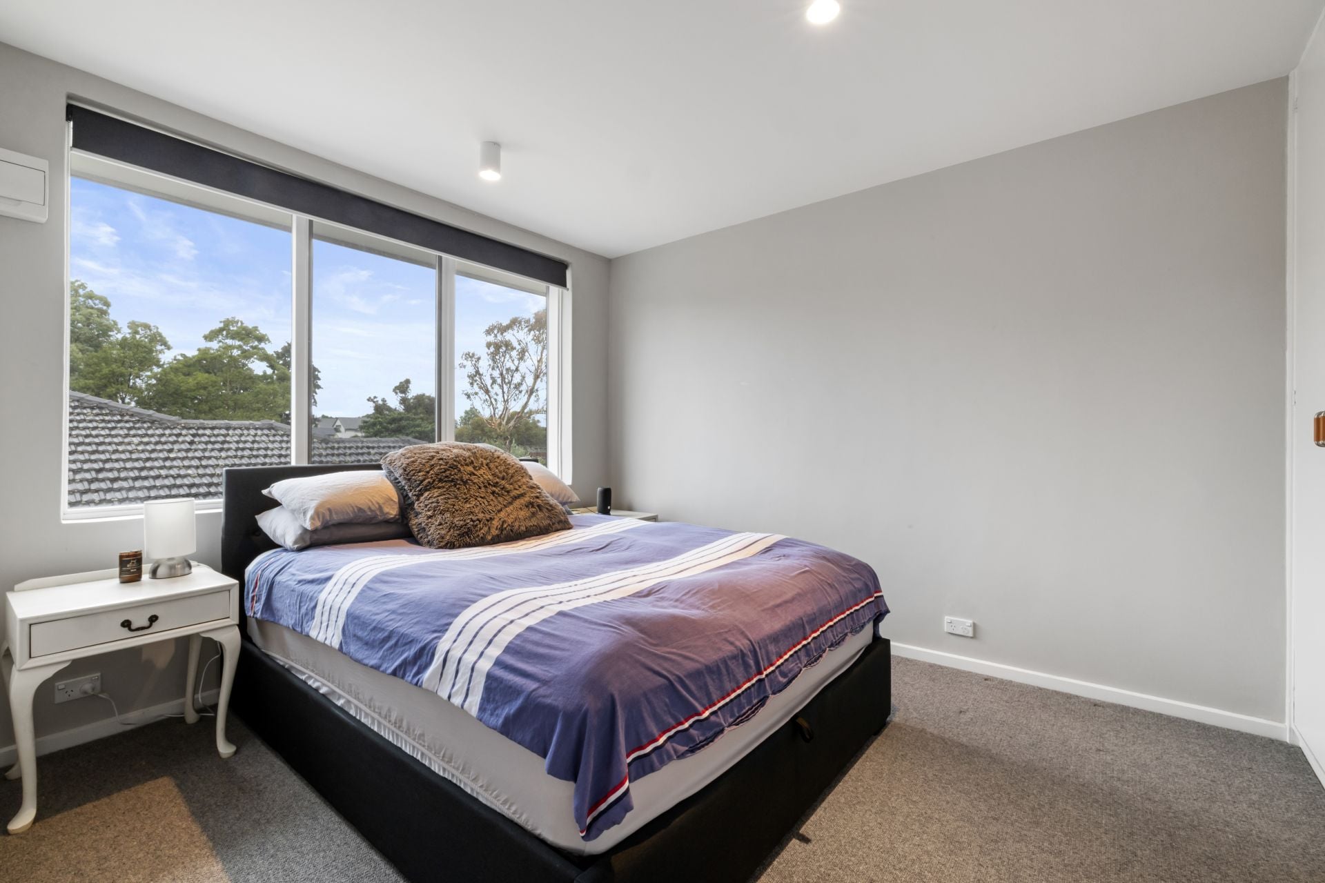 Vogue Style Living In A Well-Connected Location