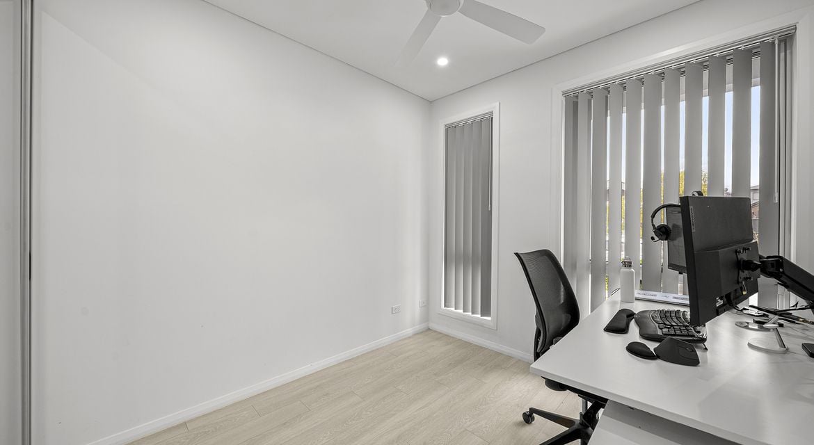 Marsden Park 24 Sparrowhawk Street (Melonba)