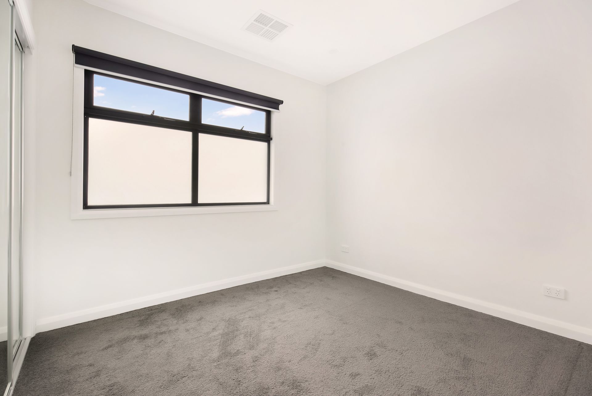 Beautiful Townhouse in a Great Location!