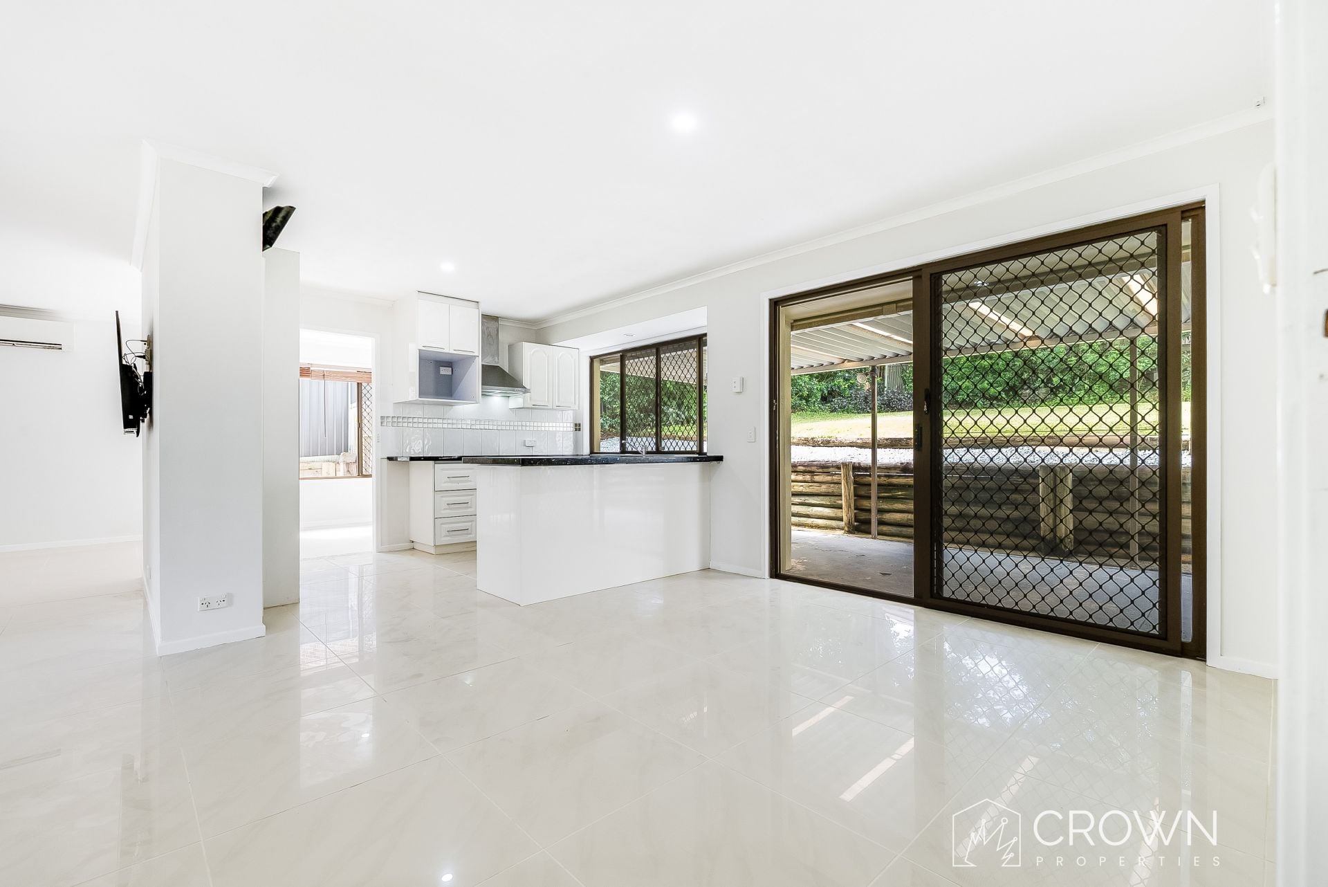 34 Eucumbene Drive PETRIE QLD,  - Thumbnail 8