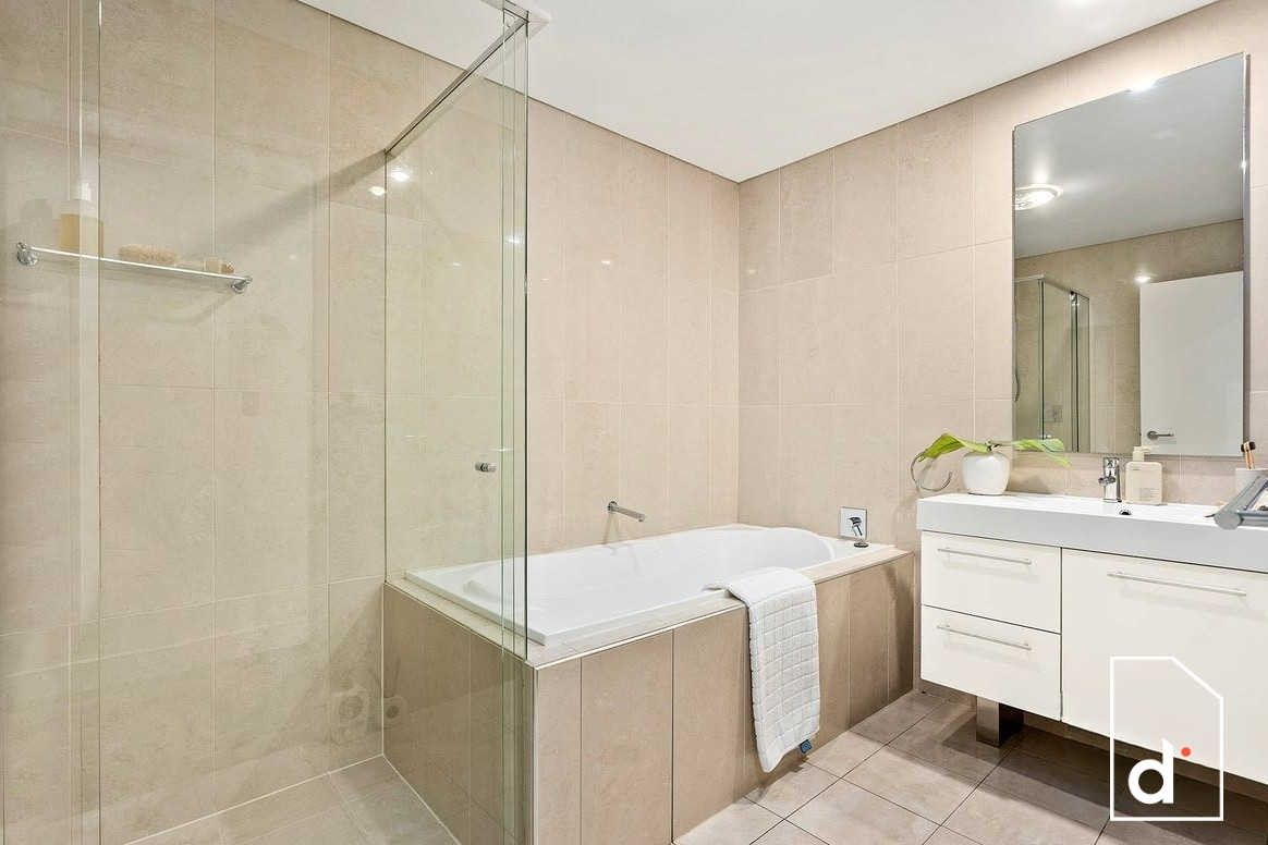 8/11-15 Church Street, Wollongong NSW