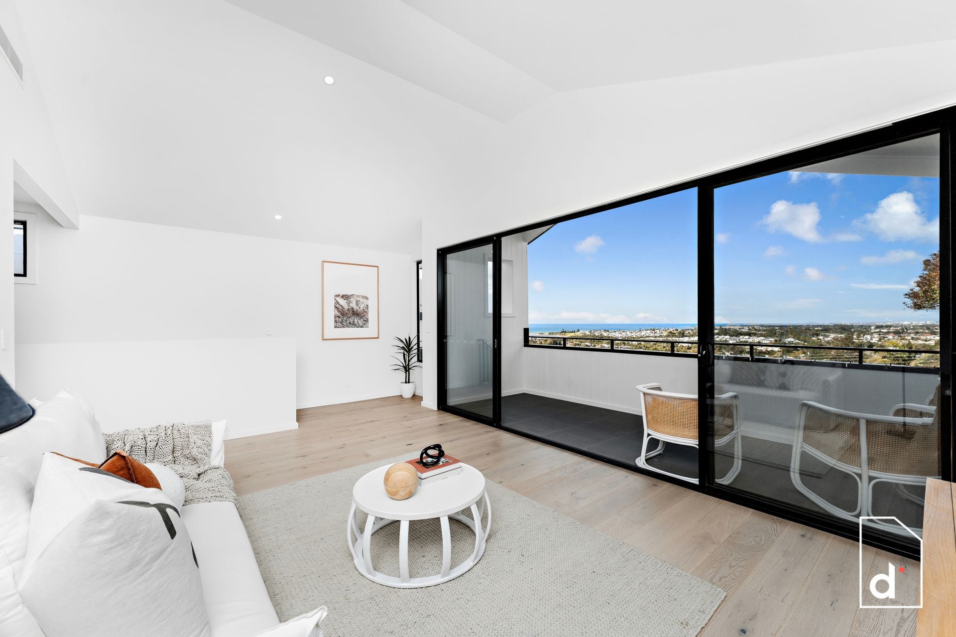 17B Seaview Terrace, Thirroul NSW