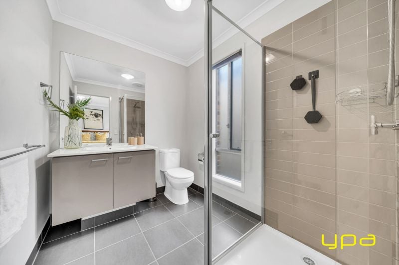 9 Davenport Crescent Cranbourne West VIC, Cranbourne West - Thumbnail 8