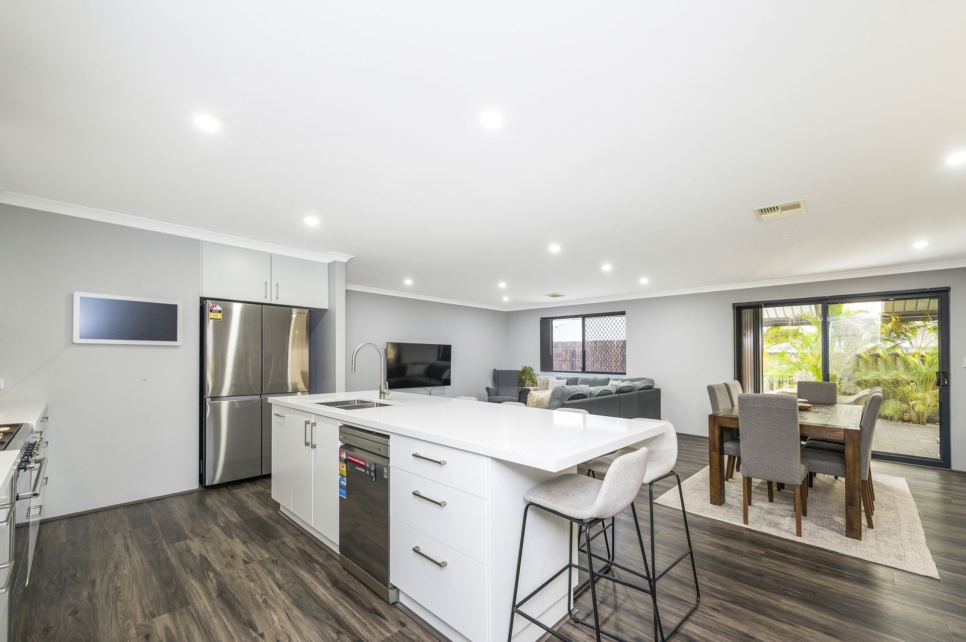 11 Geographe Loop Ellenbrook WA, Ellenbrook - Thumbnail 8