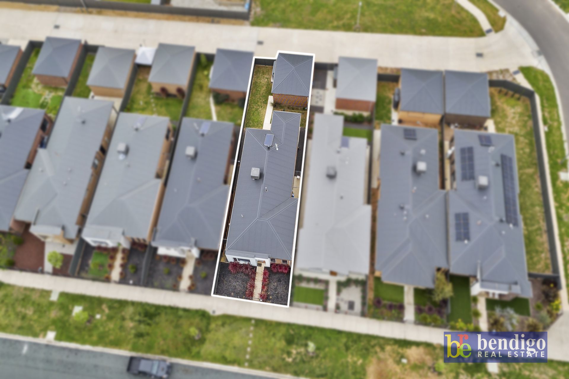 15 Friswell Avenue Flora Hill VIC, Hill - Thumbnail 8