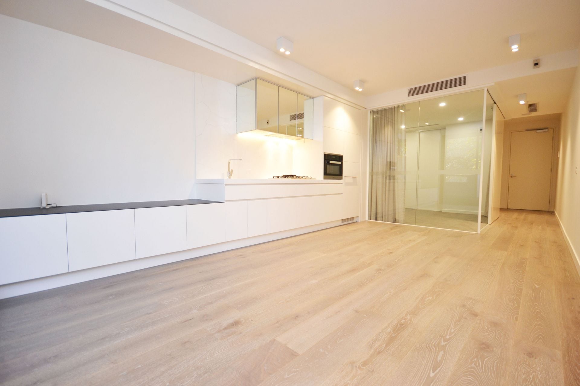 Elegant One-Bedroom Apartment in the Heart of South Yarra