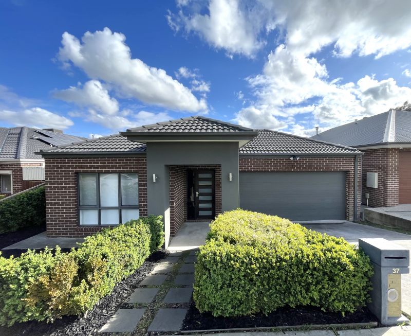 37 Linfield Parade, Wollert